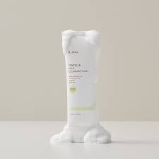 iUNIK Centella Mild Cleansing Foam